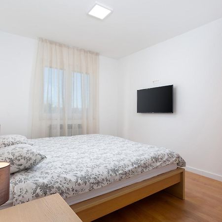 Villa Mira Tar-Vabriga Exteriér fotografie
